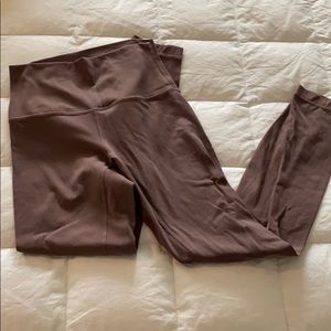 Great condition hardly worn mauve align 7/8 pant
